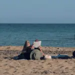 Pesaro, la Biblioteca Louis Braille porta i libri in spiaggia