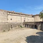 Rocca Costanza, visite confermate per l’estate 2026 nonostante i lavori